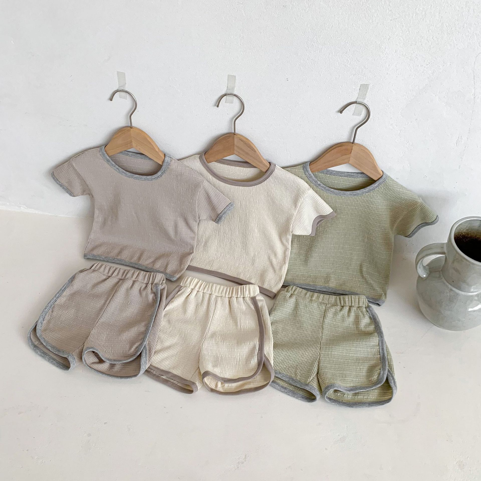 Korean style ins infant children's clothing waffle casual sports short sleeve suit boys and girls baby Summer cotton shorts two-piece set