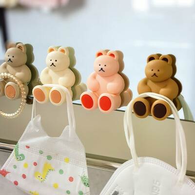 Manufacturer cute three-dimensional bear silicone punch-free wall-mounted toothbrush holder cute bathroom suction cup cartoon toothbrush holder