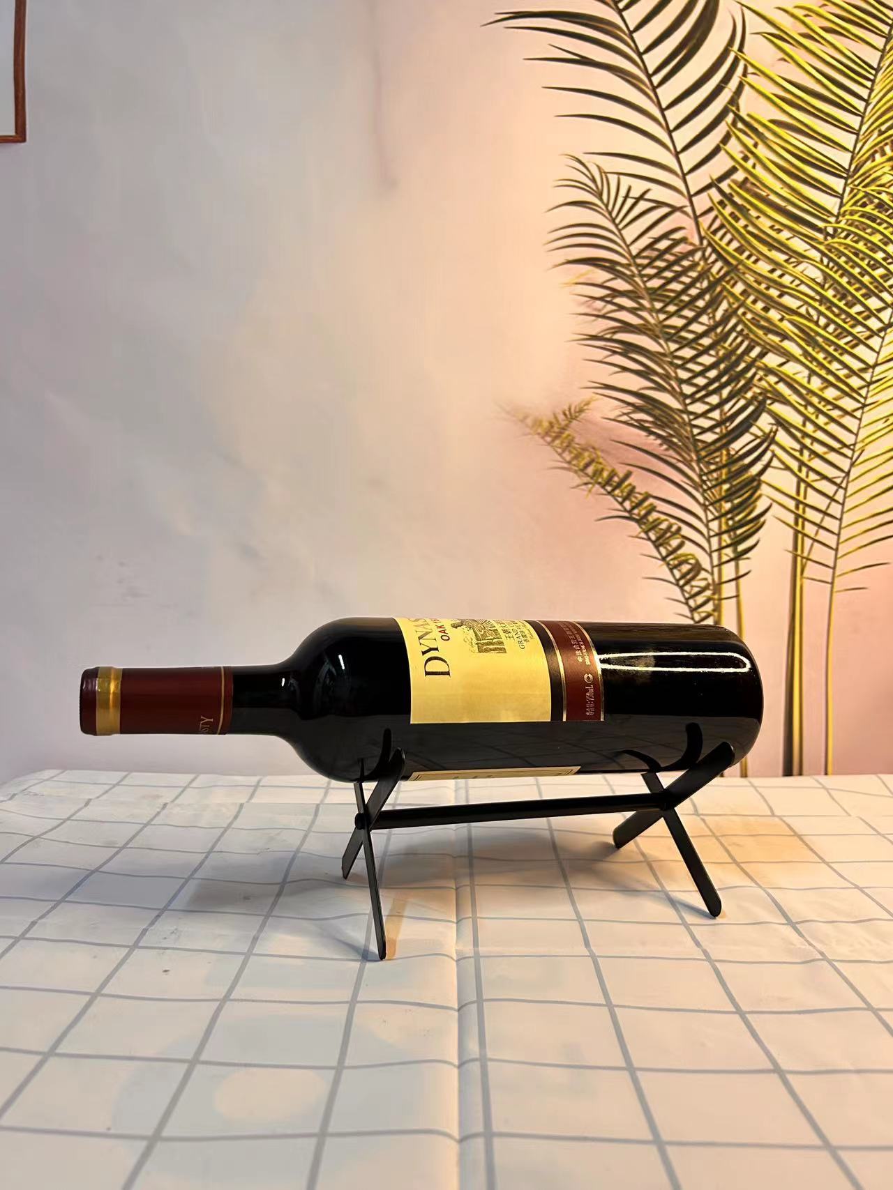 Metal wine display rack creative disassembly wine rack one bottle black unique style cross-border e-commerce exclusive