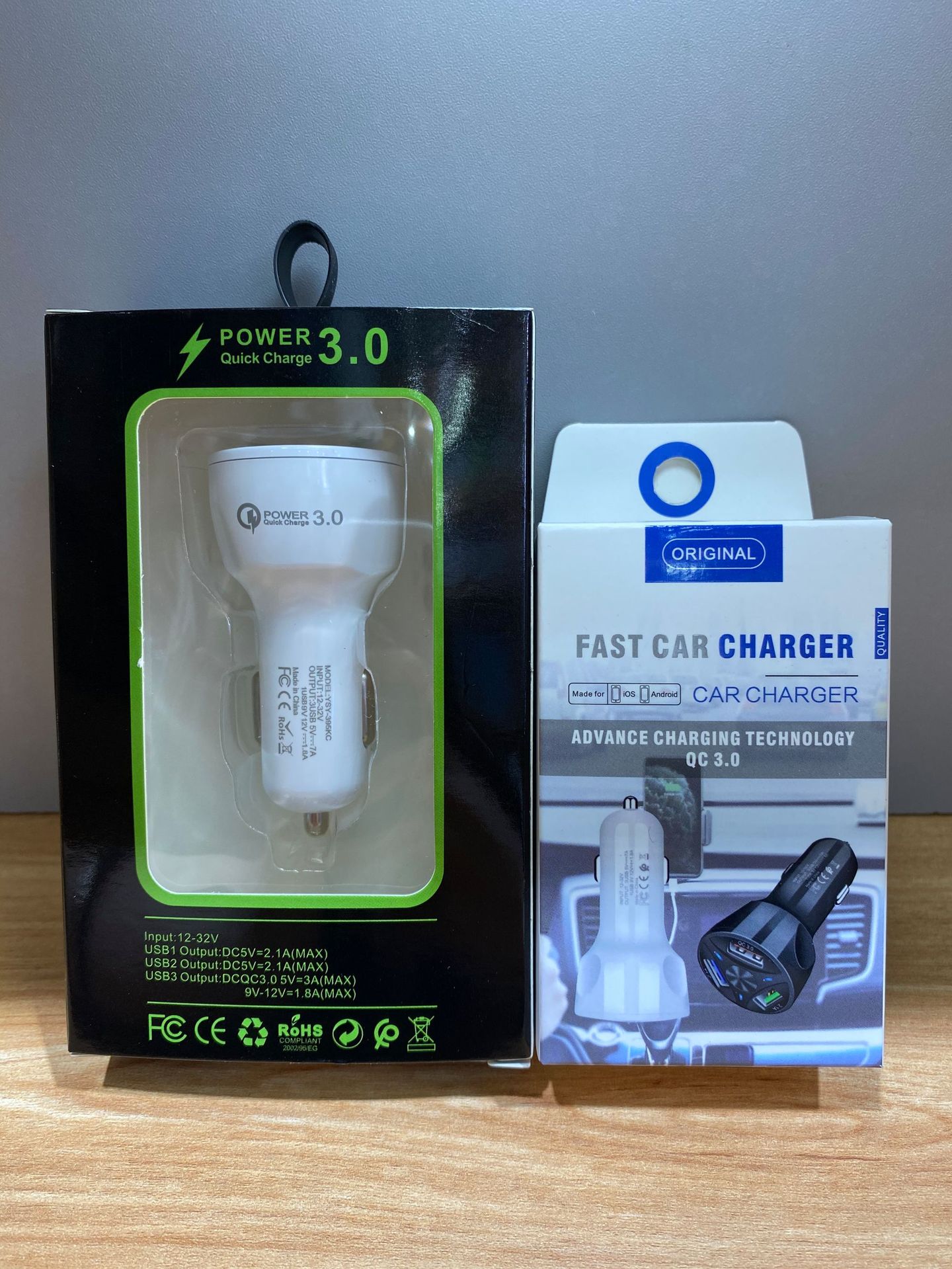QC3.0 car charger fast charging head 3 USB car mobile phone charger one tow three car charger