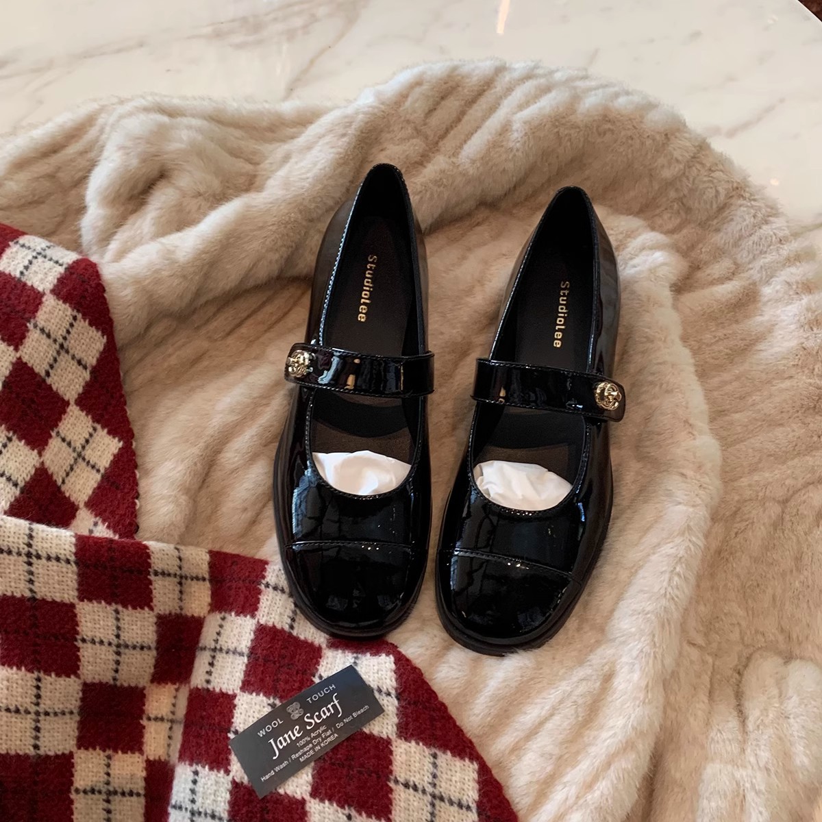 In stock and fast delivery! Grape mom's same style shoes Su lishao women's chic round toe with chunky heel Mary Jane single-layer shoes women