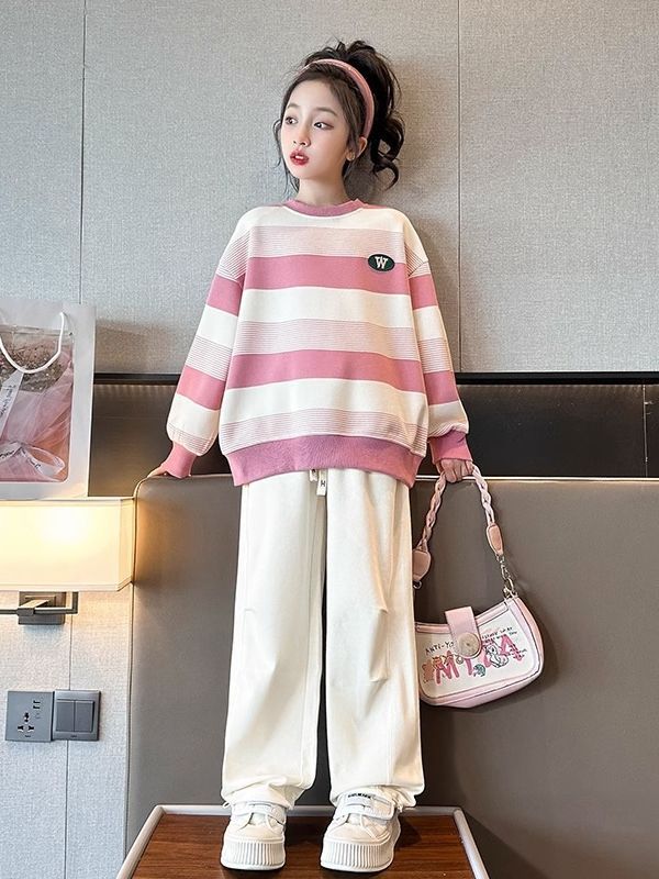 Girls' sweater Spring and Autumn 2023 new western style children's autumn fashionable clothes girls' loose top suit