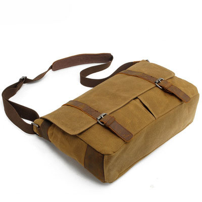 Vintage Canvas Shoulder Bag Casual Crossbody Men's Bag Wax Waterproof Canvas Computer Bag with Crazy Horse Leather Postman Bag_voghion.com