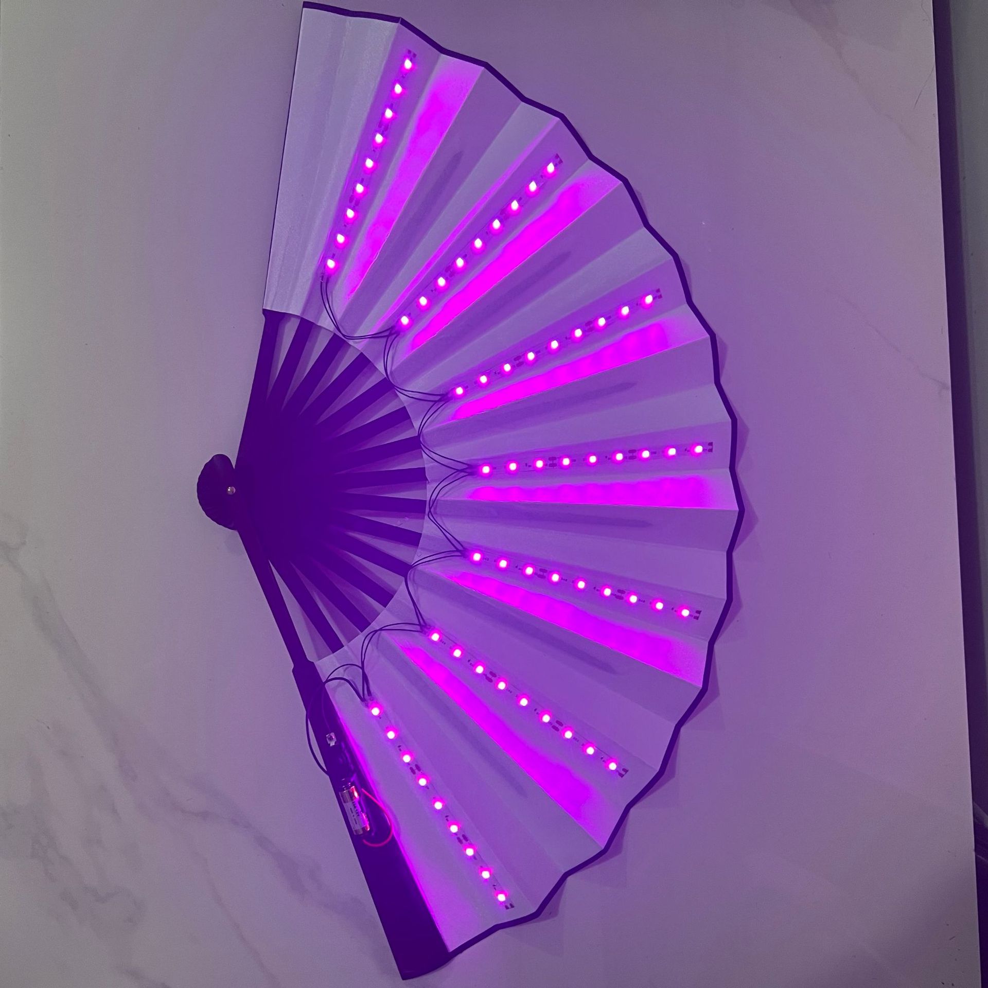 Douyin network red bar fan ins light-up Di fan trend electric syllable party performance props flash folding fan