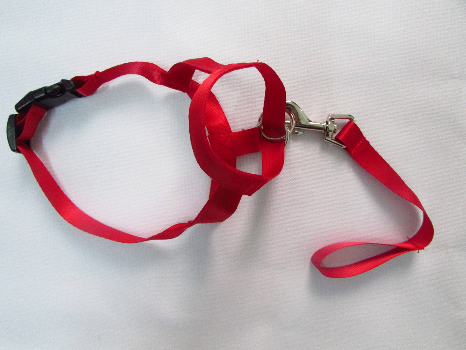 Factory Direct Pet muzzle nylon dog muzzle Dog Mouth rope anti-barking anti-bite explosion-proof punching pet training dog rope