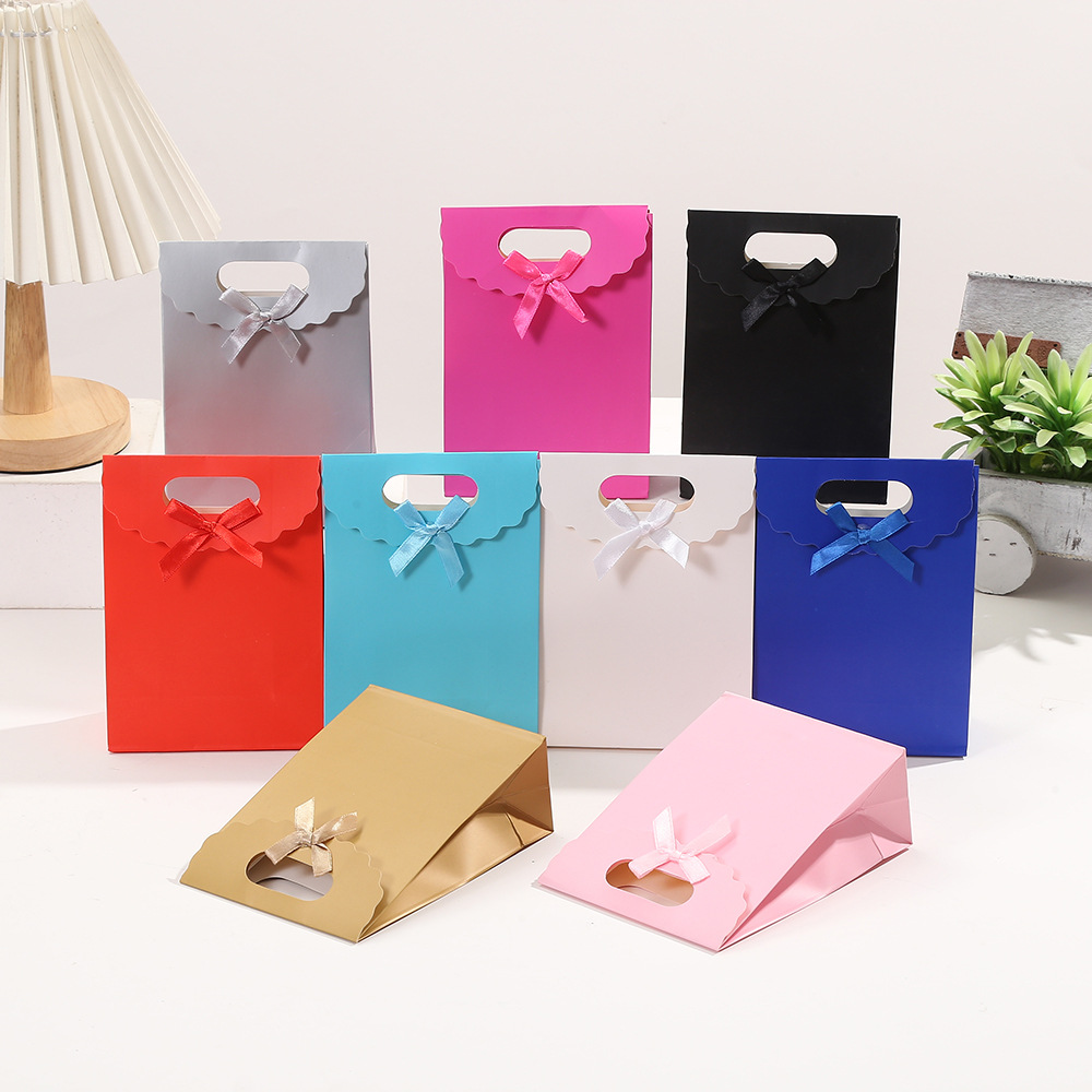 Solid color white cardboard bag color simple printing flip handbag printed LOGO dessert milk tea packing bag