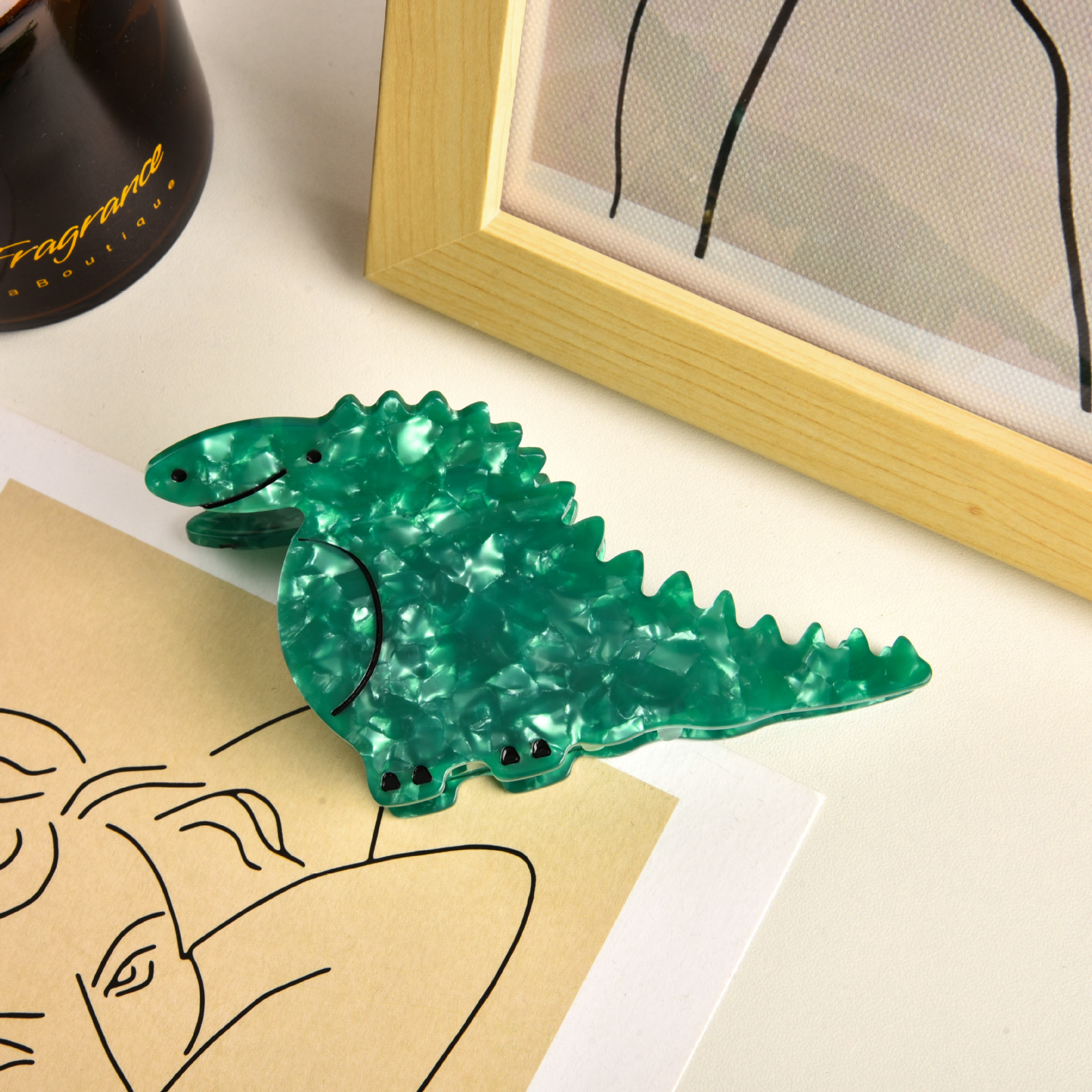 Accessori per capelli YHJ 2024 Nuovo fermaglio per capelli a forma di dinosauro con animali dei cartoni animati, in acetato, con arricciatura posteriore, con squalo_voghion.com