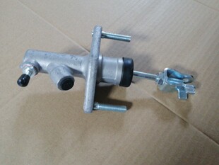 Clutch master cylinder 46920-SR3-013