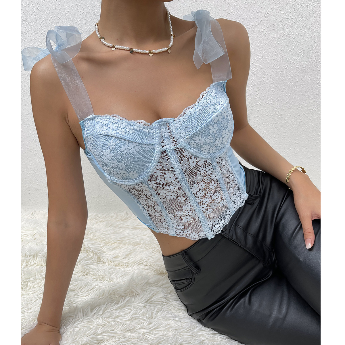 Cross-border European and American Foreign trade hot sale lace floral lace lace lace mesh hollow diamond fish bone ins vest women's clothing 8090