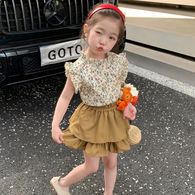 Girls' suit Summer 2024 new children's summer clothes baby girls' Western style thin fashionable children's skirt two-piece set