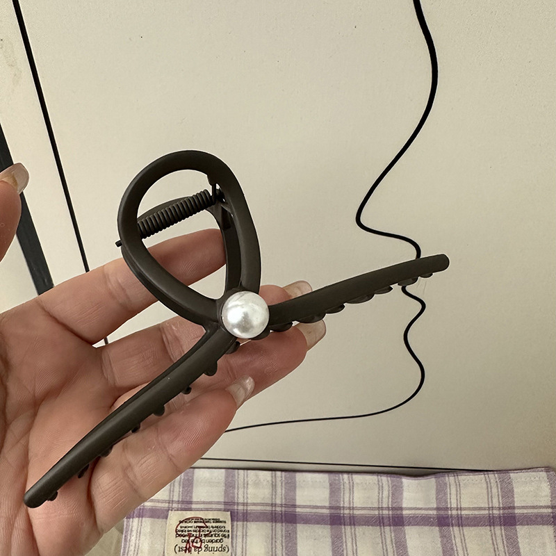 Fermaglio per capelli satinato, forcina oversize, parte posteriore della testa, volume per capelli Advanced Sense, fermaglio per capelli spessi, perla, squalo, donna, inizio primavera_voghion.com