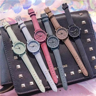 College Style Retro Mori Style Girls ins Style Small Fresh Simple Atmospheric Round Quartz Watch for Boys and Girls
