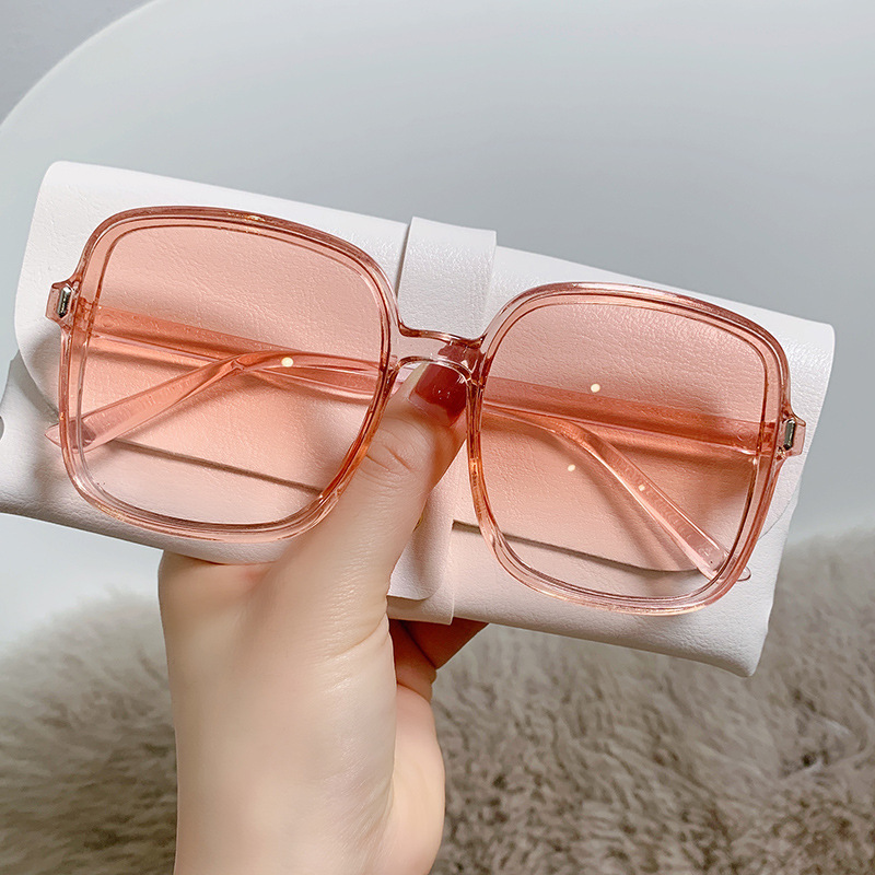 New 2022 m nail square sunglasses gradient sunglasses women's trendy UV-resistant vintage sunglasses