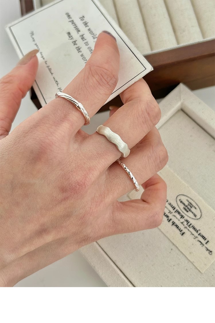 S925 Sterling Silver Small Square Twisted Line Very Fine Texture Ring Women's Ins Niche Design All-match Stacked Open Ring_voghion.com