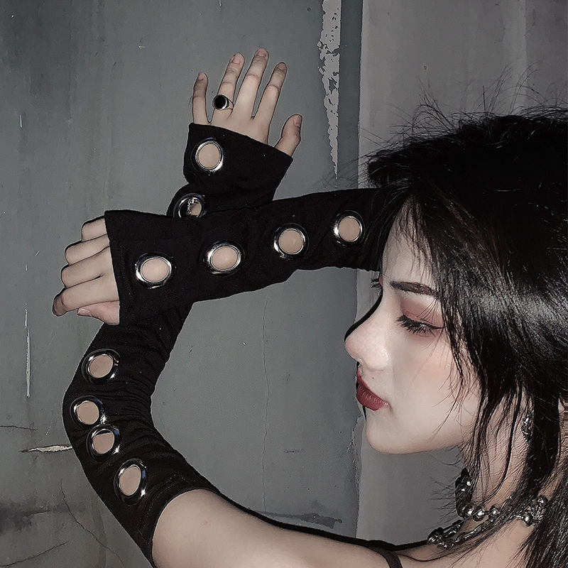 Cross-border Explosions Hand Sleeve Big Eyelet Hollow Arm Cover Internet Celebrant Personality Ring Street Trendy Cuff Cover Diablo Punk