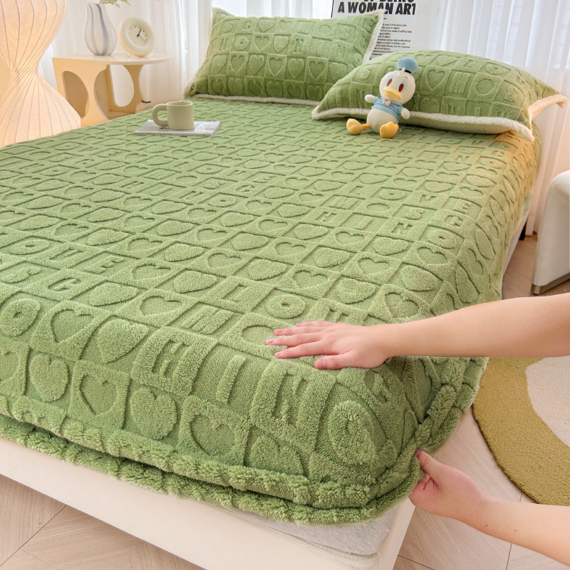 New Milk velvet Tower velvet winter thickened warm solid color carved fitted sheet protective cover three-piece set live broadcast hot