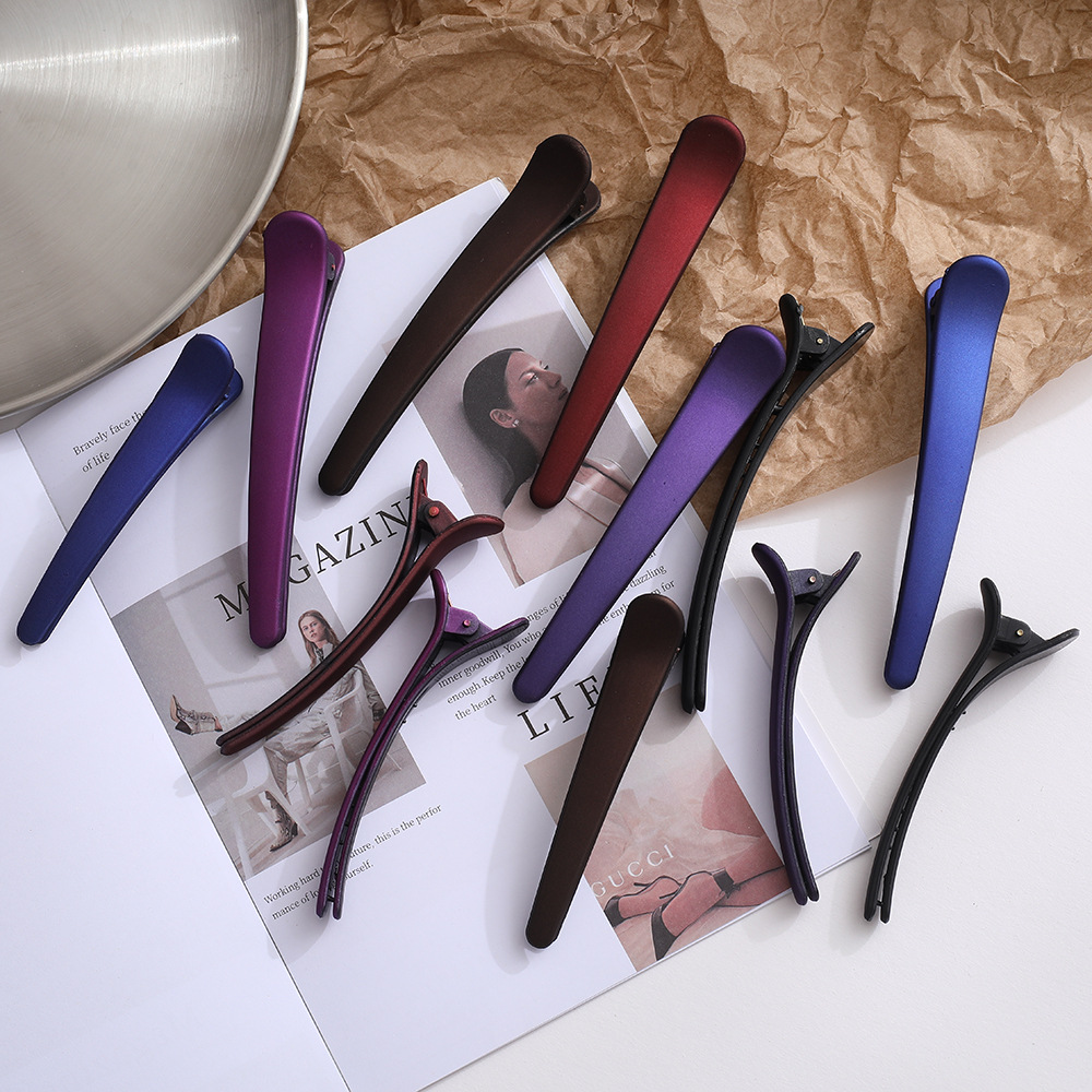Hairdressing black duckbill clip crocodile clip spray paint frosted color hairpin for women Yiwu boutique supply