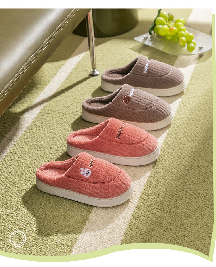 In stock cotton slippers women's home autumn and winter indoor warm home shoes couple slippers men's winter home shoes manufacturer_voghion.com