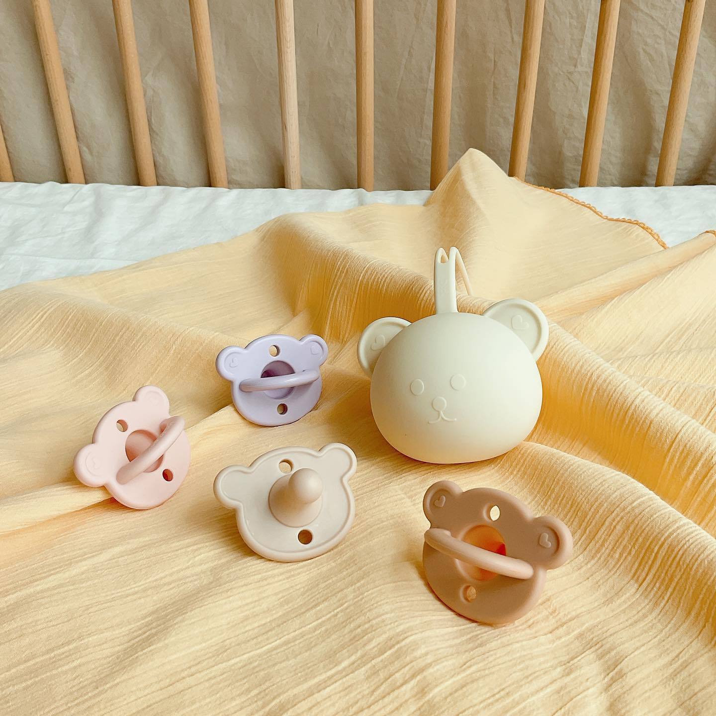 ins新生儿防胀气食品级硅胶奶嘴0-6个月宝宝安睡型超软安抚奶嘴