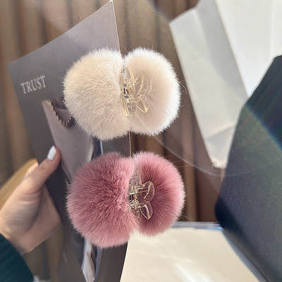 Cute little hair ball hair clip real Rex rabbit hair clip bangs Korean autumn and winter Net red cherry small clip plush hair accessories