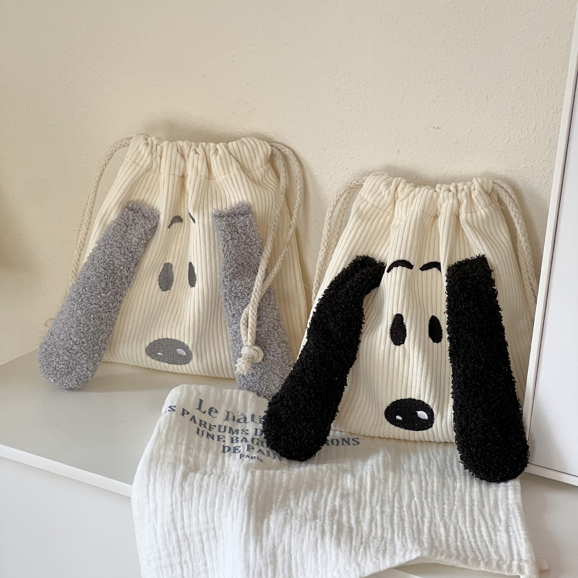 Cute Ins Bunny Embroidered Belted Pocket Portable Makeup Small Bag Exquisite Practical Affordable Storage Bag