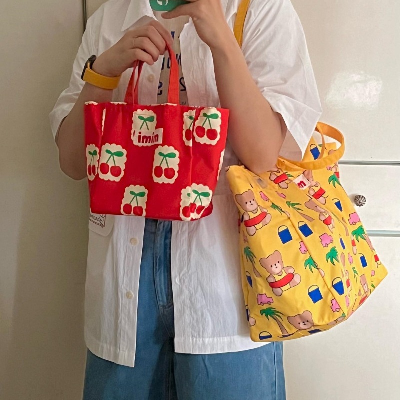 New ins Korea Portable Contrast Color Waterproof Hand Bag pet Dog Going Out Storage Dog Walking Bag Walking Bag pet
