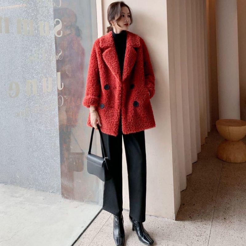 Winter mid-length fleece coat for women 2023 new suit collar lambswool fur integrated granular fleece coat_voghion.com