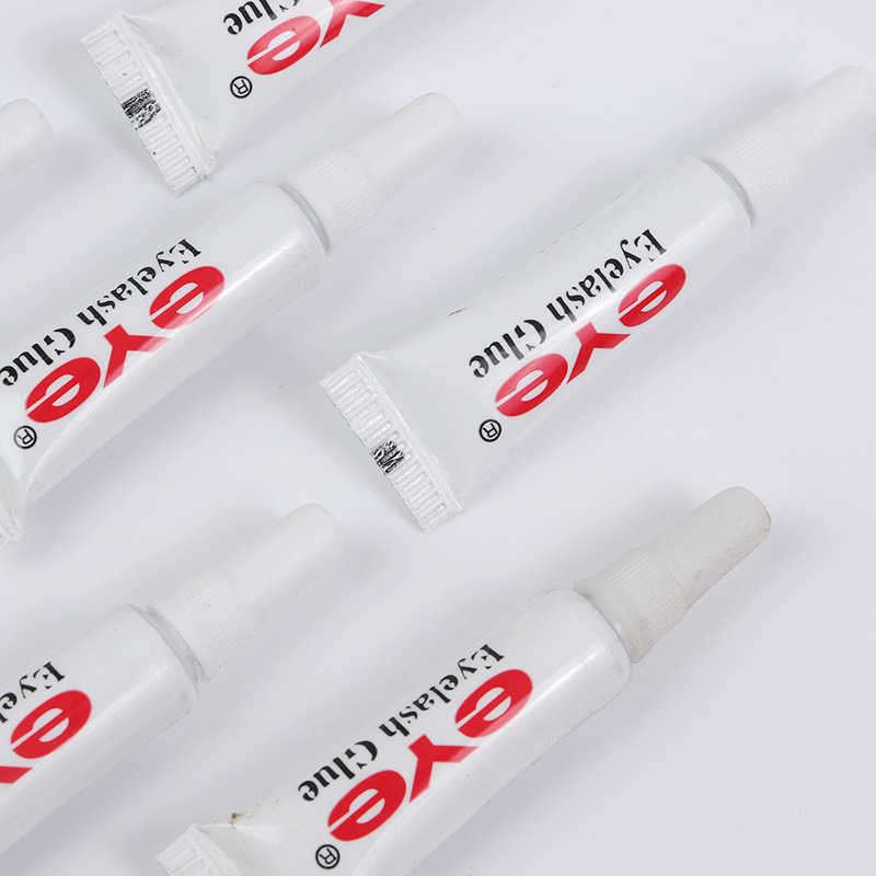 eye manufacturers wholesale eyelash glue 2ml six mild and comfortable seamless quick-drying glue grafting eyelash glue