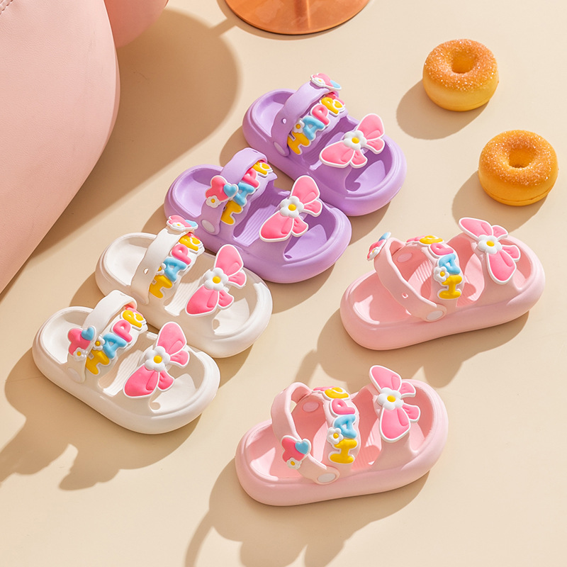Summer Girl's Cute Super Cute Children's Sandals and Slippers Princess Girl's Non-slip Soft Bottom Baby's Two-way Beach Shoes