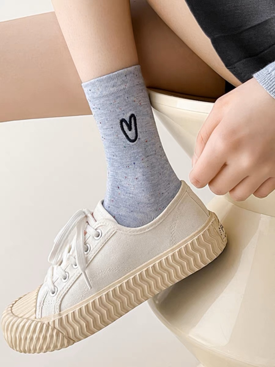 Summer new style dot yarn love socks women's mid-calf socks ins trendy all-match cute cartoon trendy socks women's pile socks