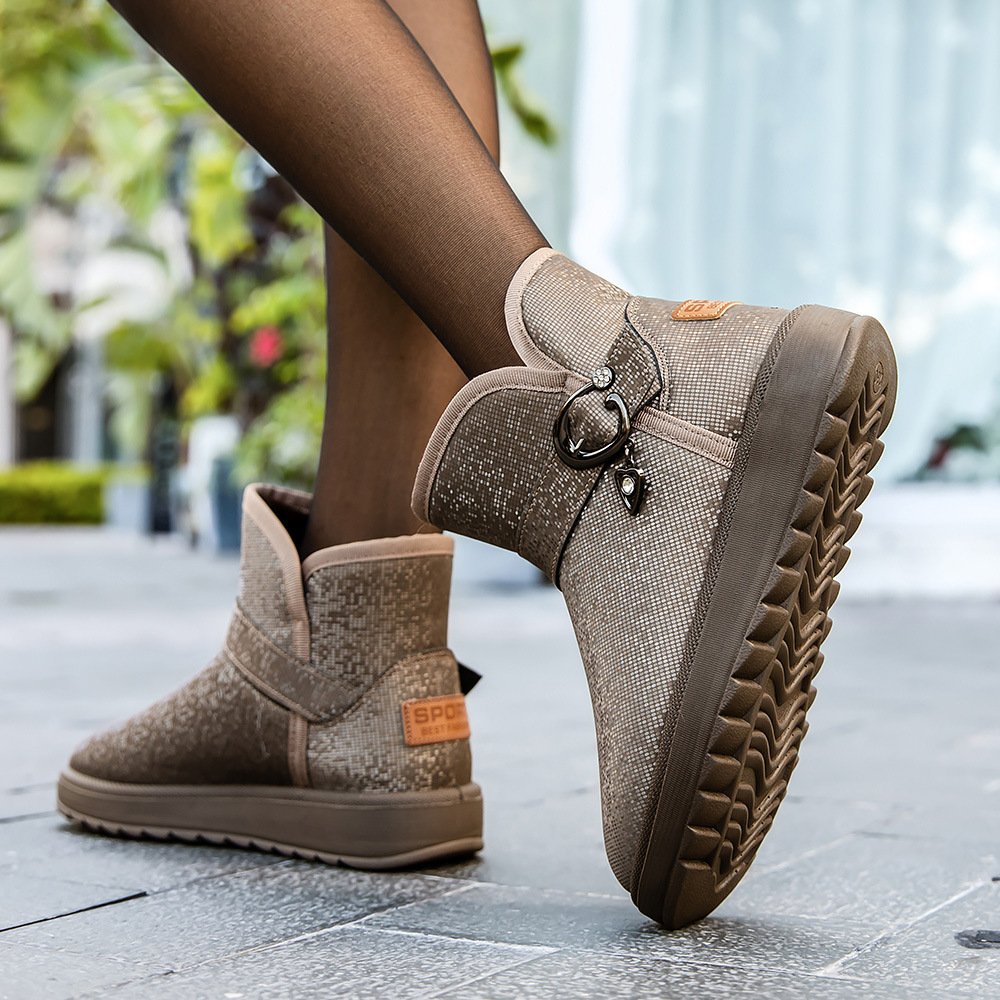 2023 New plus size cross-border basic snow boots women's winter fleece-lined thickened slip-on cotton-padded shoes women's short boots