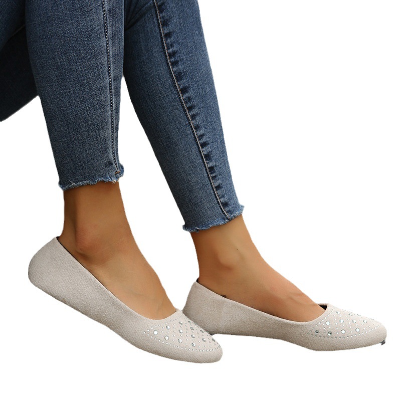 Foreign trade plus size women's shoes European and American flat heel shallow mouth mom shoes flat rhinestone round toe single-layer shoes women's factory wholesale
