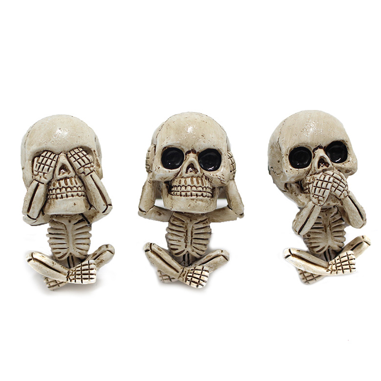 Amazon New Eco-friendly Resin Skull Fragrance Clip Set Car Vent Decoration Creative Home Aromatherapy
