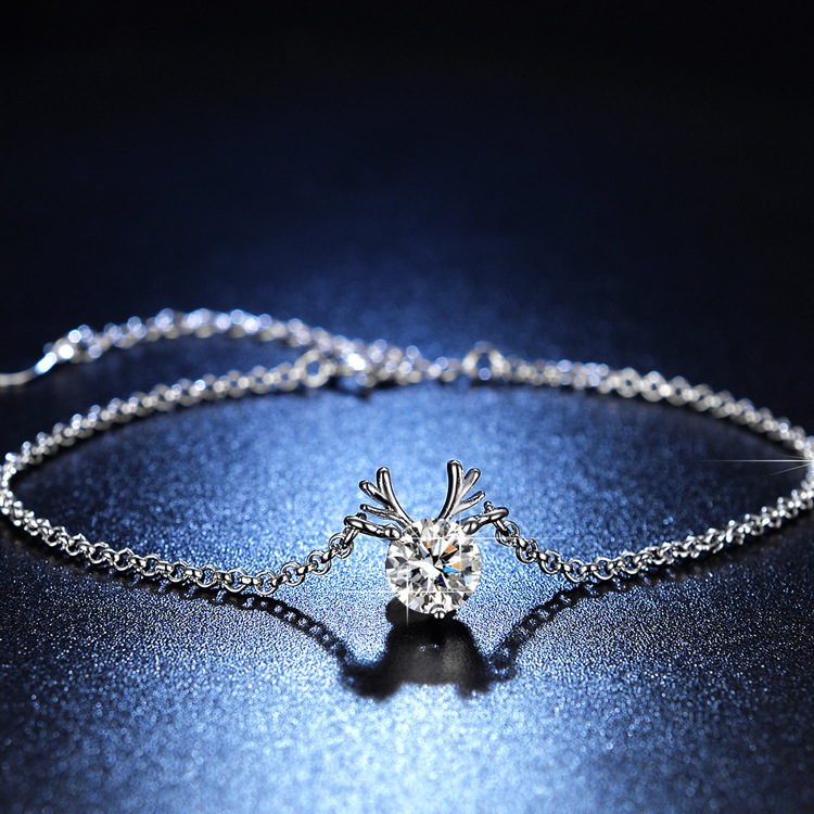 TikTok Live Supply Chain Six-claw Bow Bracelet Women's Simple Fashion Sunflower Imitation Moissanite Bracelet Wholesale