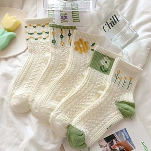 Socks Autumn and Winter Women's Mid-rise New Ins Fashionable Japanese Style Fresh Small Flower Mid-waist Students Korean Style Women's Stockings