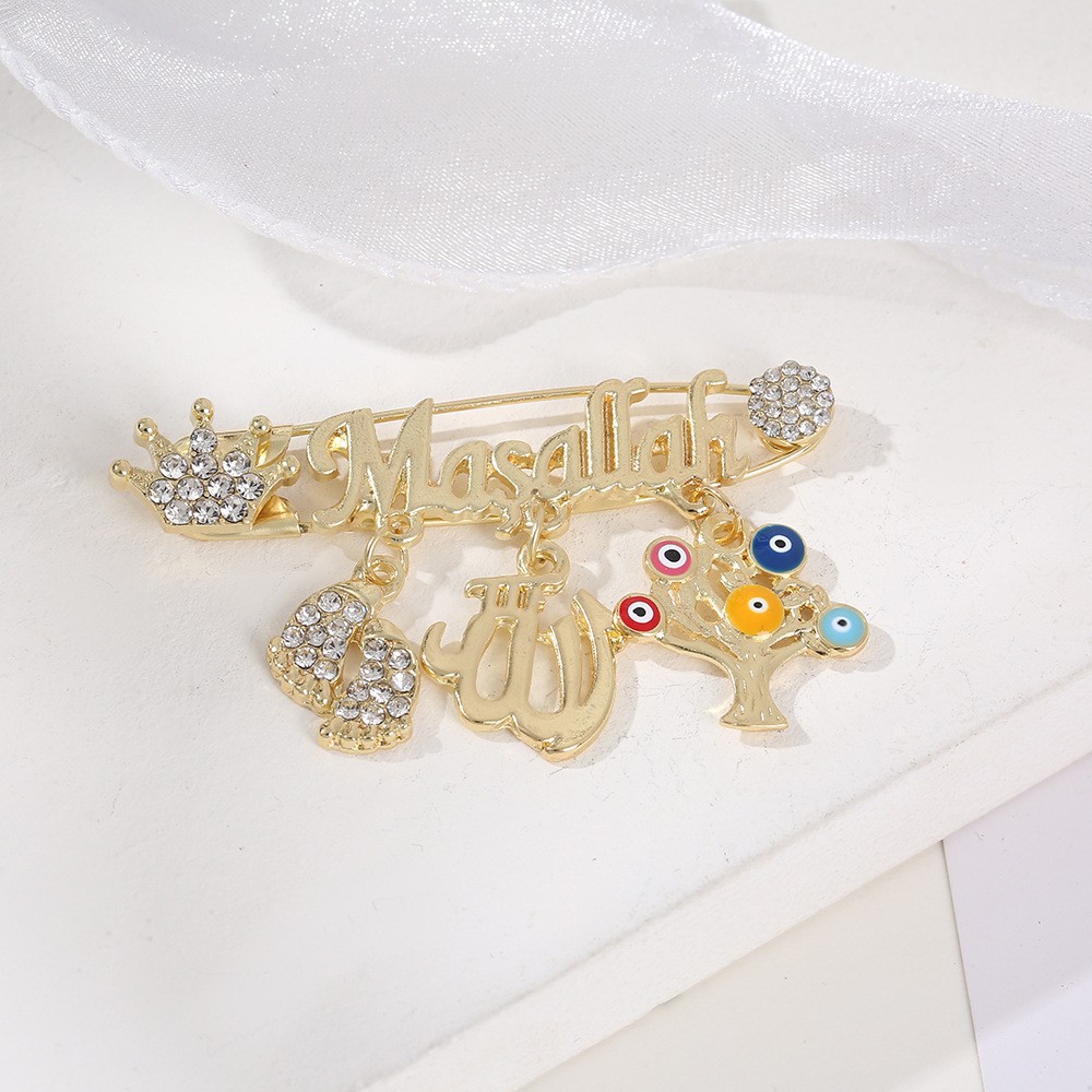 European and American jewelry Turkey blue eyes personality brooch fashion retro God's eye pin New brooch wholesale