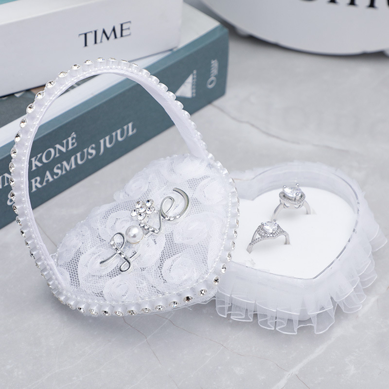 New Mini small ring pillow box creative portable wedding props ring box small white diamond decoration factory wholesale
