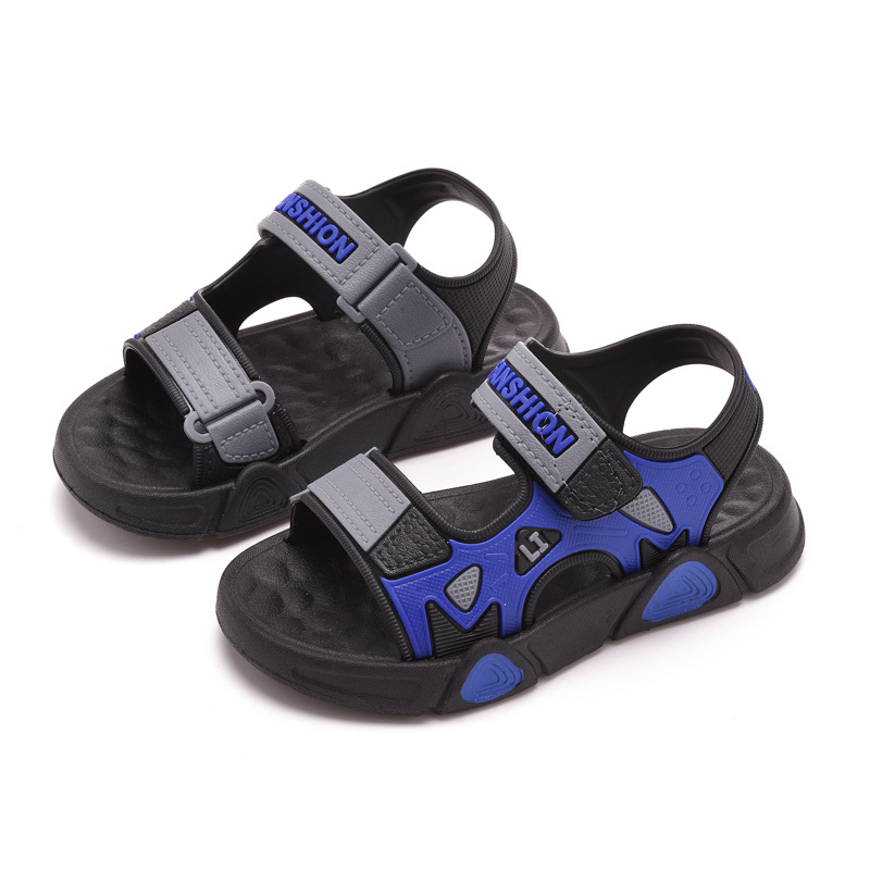 Children's Sandals for Men 2024 Summer New Arrival Middle School Children's Boys Student Shoes Soft Sole Anti-Slip Beach Sandals Trendy
