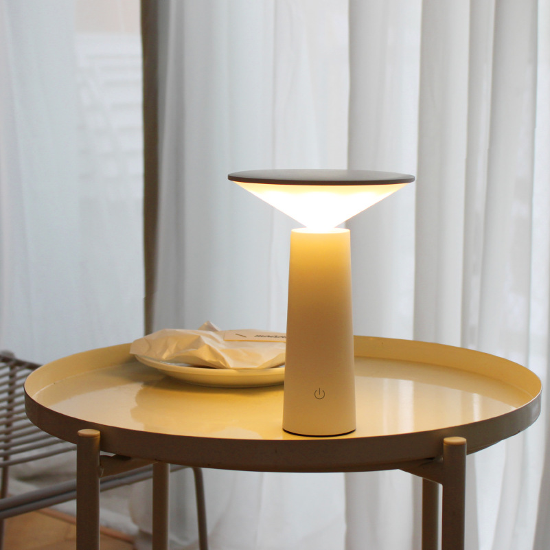 Cross-border hot selling led table lamp Nordic simple atmosphere table lamp usb charging creative decoration restaurant bedside night light