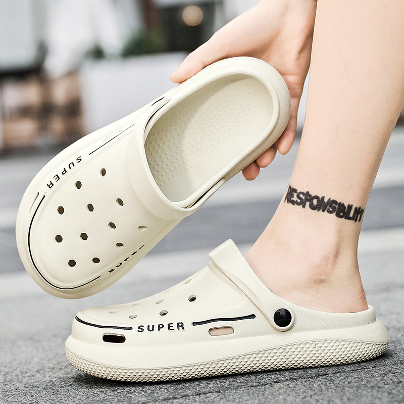 Beach Hole Shoes Men's New Non-slip Outer Wear Summer Sandals Explosive Fashionable Fashionable Thick Sole Slippers