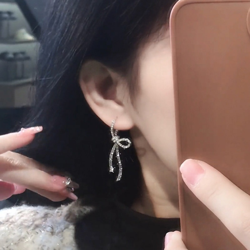 Full Diamond Bow Ribbon Earrings Heavy Industry High-end Ear Clip Light Luxury Elegant Ear Buckle Niche Earrings for Women