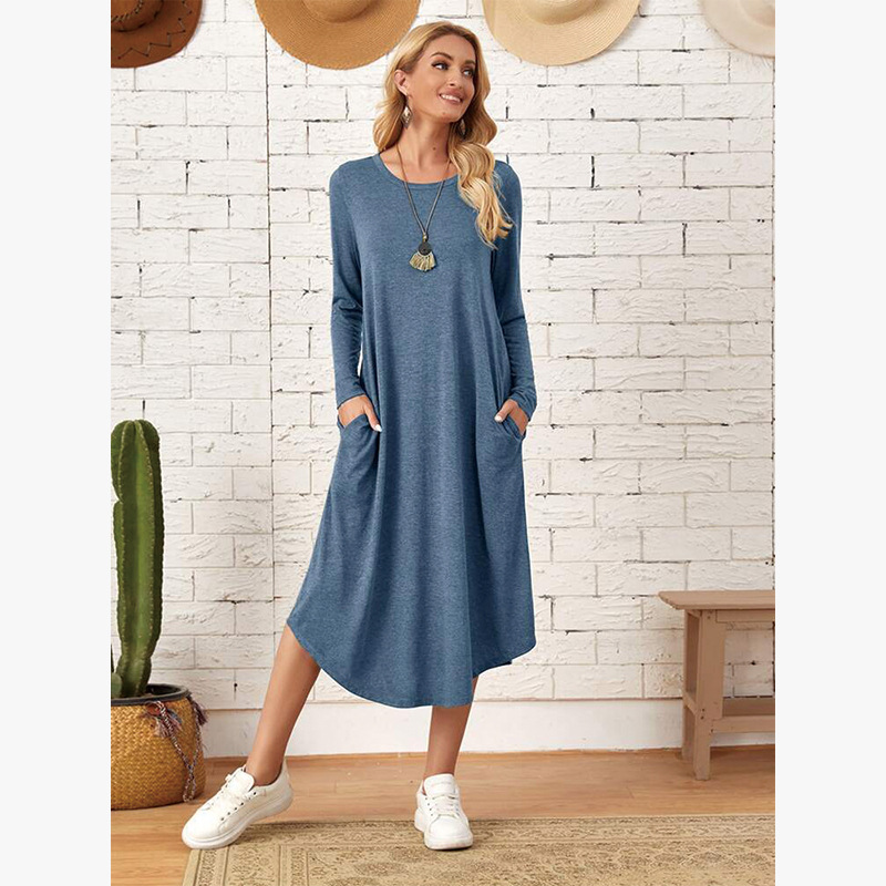 2022 autumn and winter New European and American women's solid color knitted side seam straight pocket curved hem loose dress