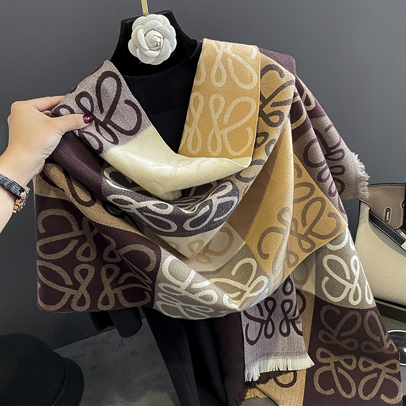 Korean-style Fashion Pulled Scarf High-end Light Luxury Office Thickened Warm Shawl Dual-purpose Casual All-match Scarf