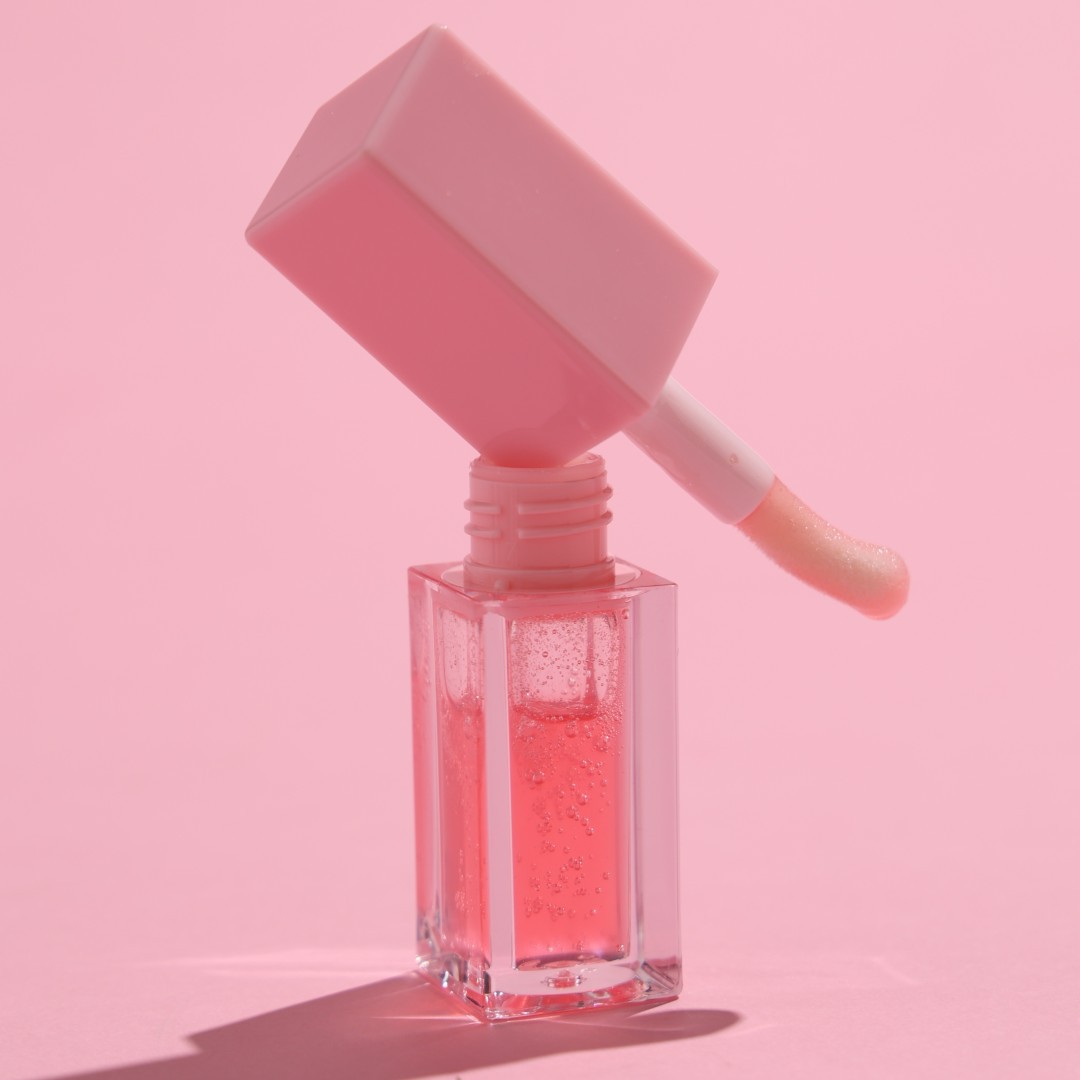 Foreign trade lip enhancement oil plant transparent Fruit Lip Oil Care lip enhancement liquid lip gloss logo free lip gloss lip balm