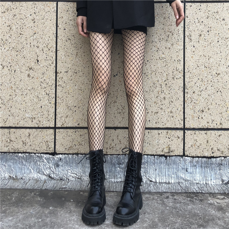 Black stockings women's sexy ultra-thin anti-hook mercerized legs sexy artifact polka dot black fishnet socks high-grade air sense
