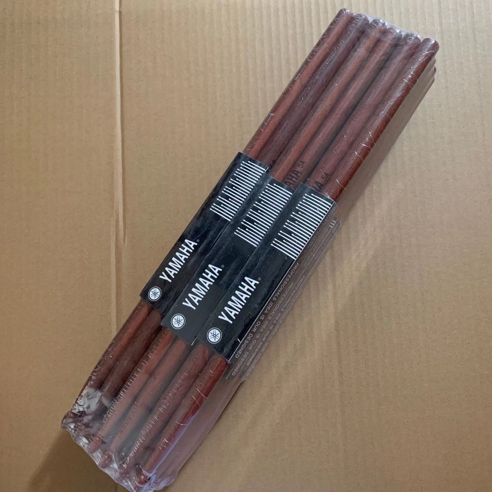 Drumsticks free shipping YAMAH rack drumsticks 5A pecan walnut walnut Maple sandalwood drumsticks wholesale