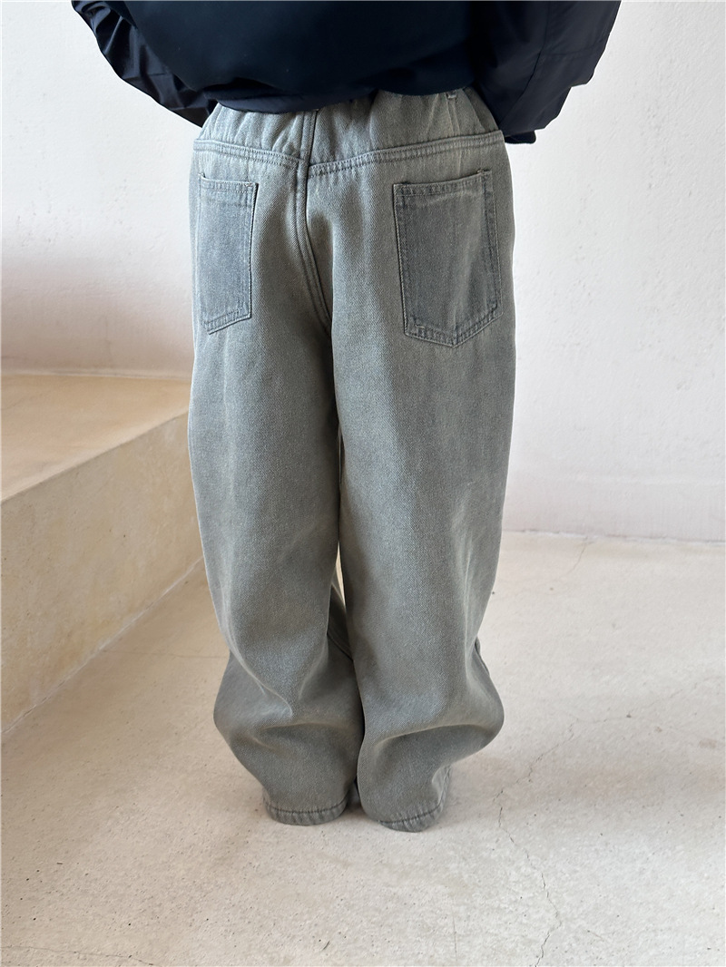 2024 Winter New Children's Wear Korean Style Children's fleece-lined Jeans for Boys and Girls One-piece Velvet Retro Straight Trousers