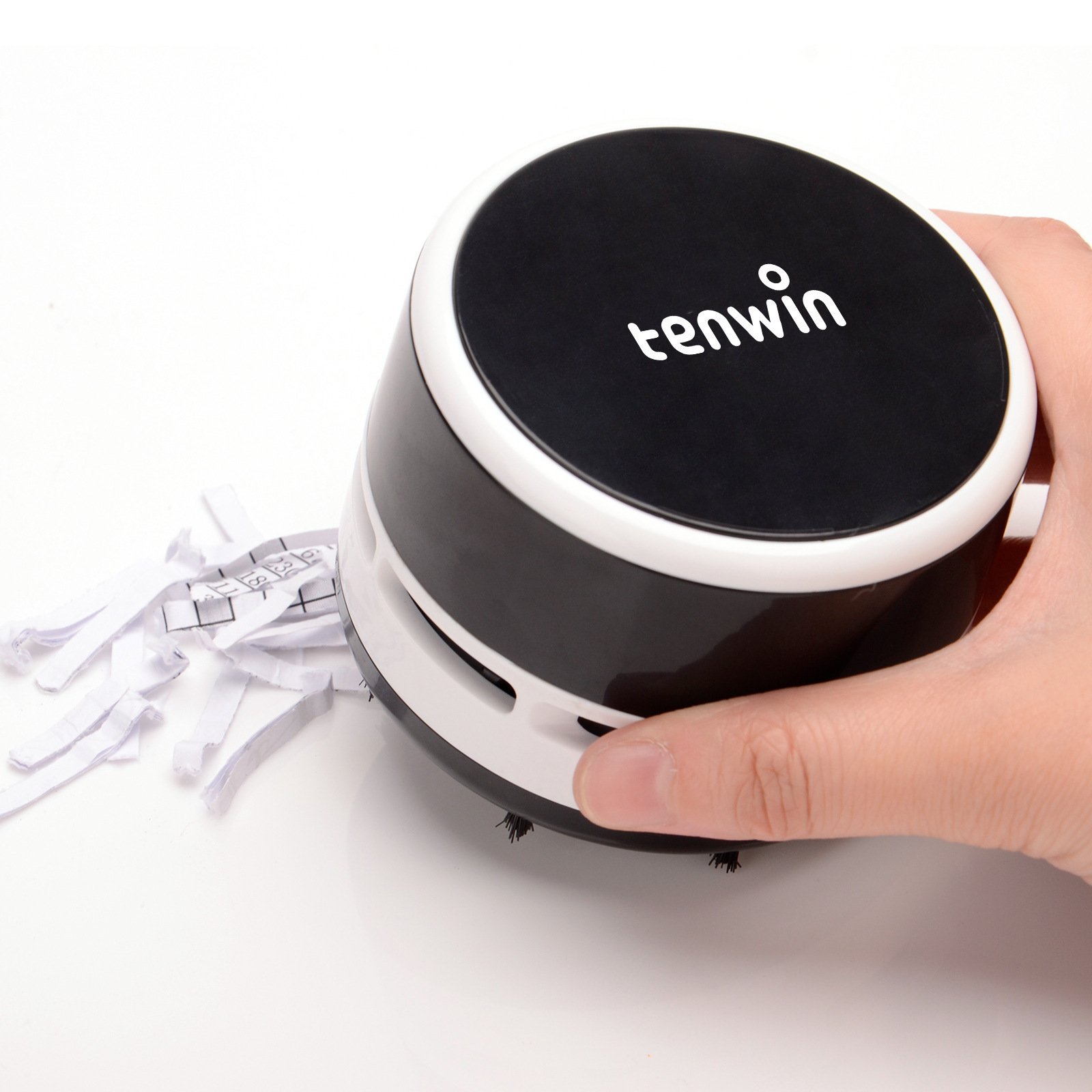 Amazon English version mini vacuum cleaner creative Home Office car vacuum cleaner desktop dust removal TW8050