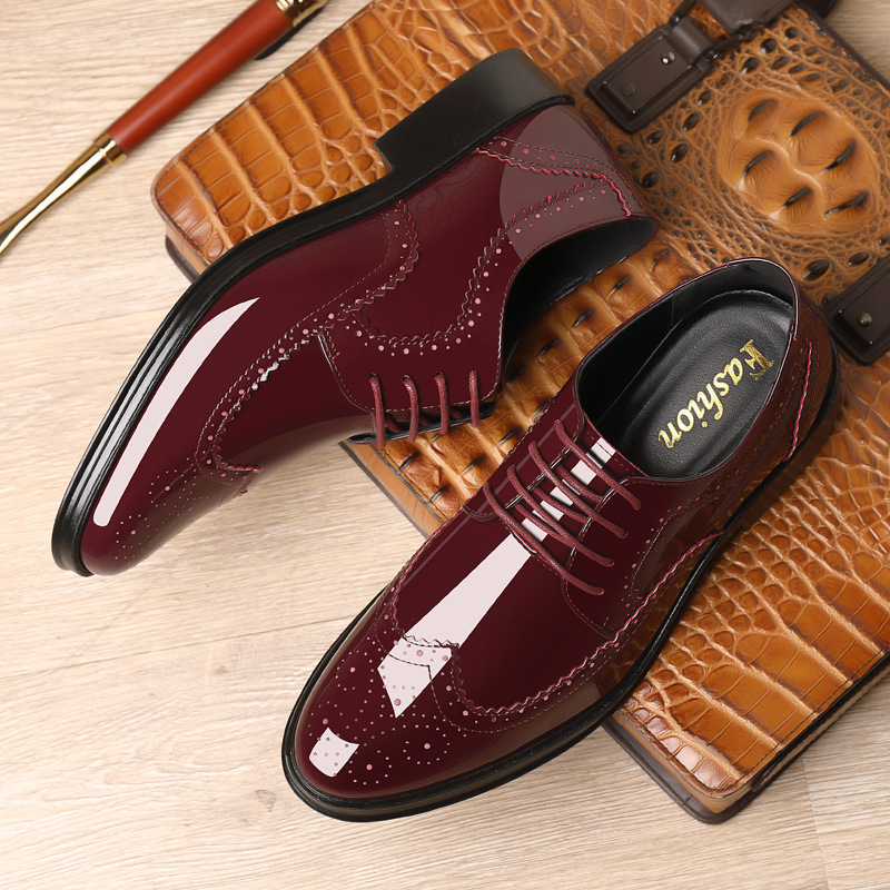 Spring New Bullock Carved Leather Shoes Patent Leather Gloss British Large Size Leather Shoes Studio Model Shoes for Groom Shoes_voghion.com