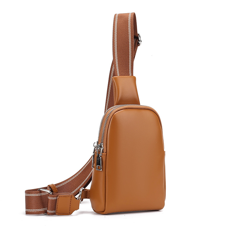 Men's and women's same bag 2023 new small chest bag in stock wholesale cross-border foreign trade Women's bag soft leather women's messenger bag